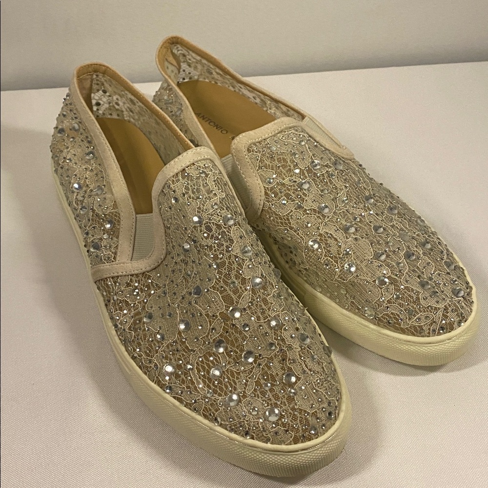 ANTONIO MELANI Chalk Silver Gray Rhinestone Slip On Sneakers Loafers Sequins 9.5